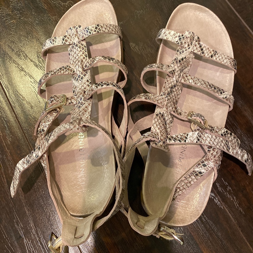 Donald J Pliner Sandal